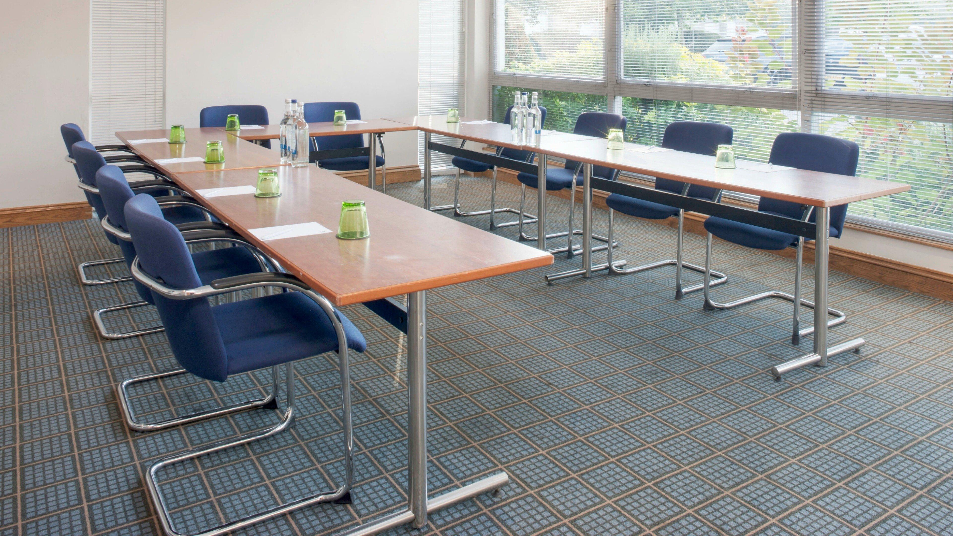 Holiday Inn Swindon By Ihg Exteriör bild