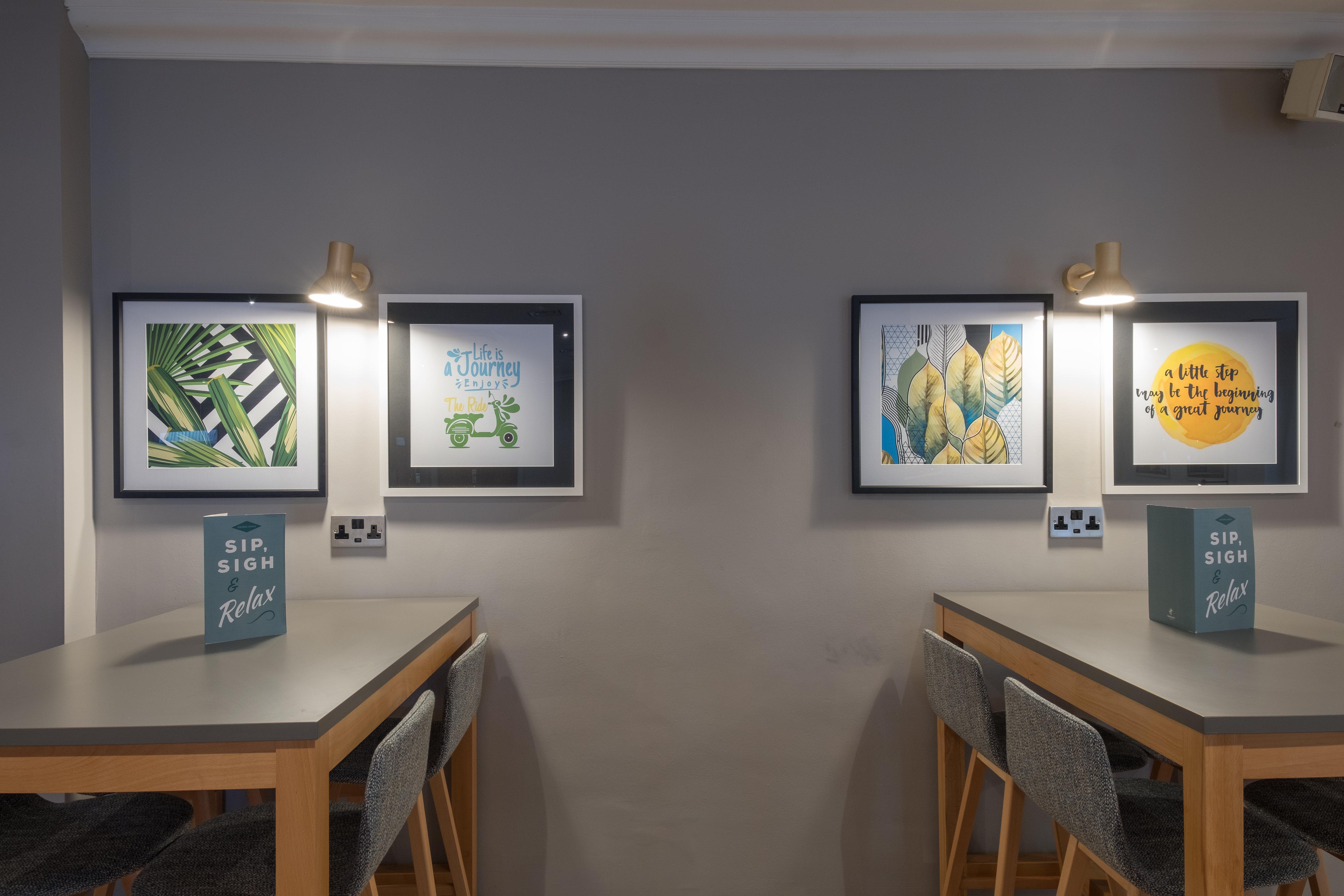 Holiday Inn Swindon By Ihg Exteriör bild
