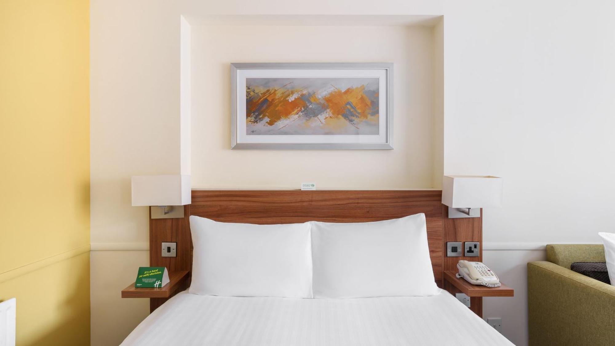 Holiday Inn Swindon By Ihg Exteriör bild