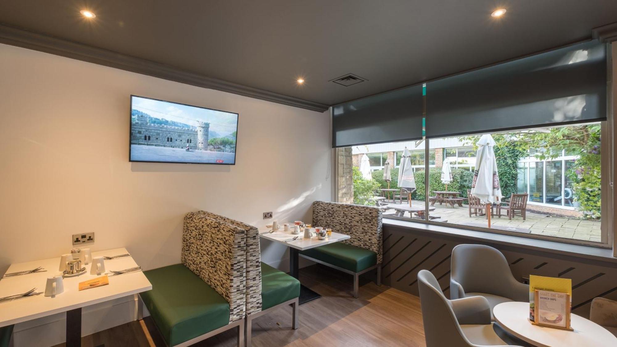 Holiday Inn Swindon By Ihg Exteriör bild